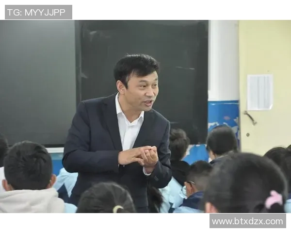 全球顶尖高学历足球明星的职业生涯与教育背景探讨