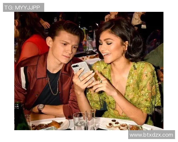 荷兰弟与足球明星的偶遇瞬间引发热议与欢笑