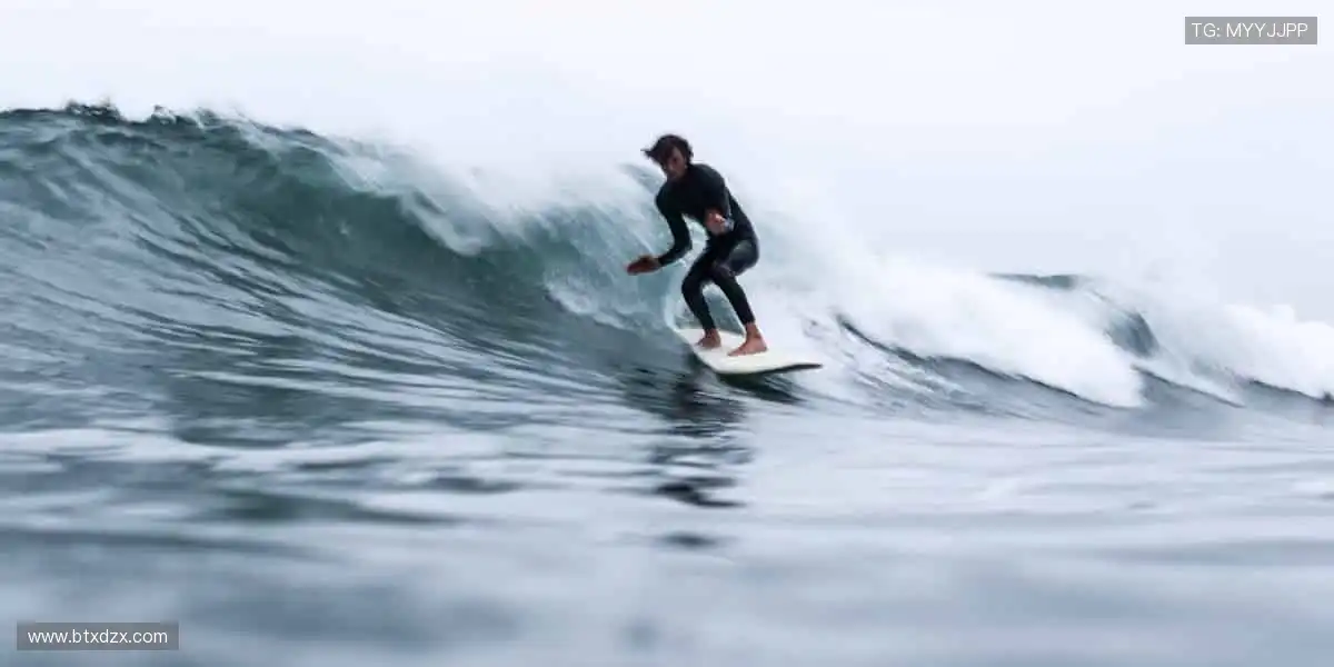 🎁 正版授权，独家周边！用潮流装备，彰显你的热爱👕🏆